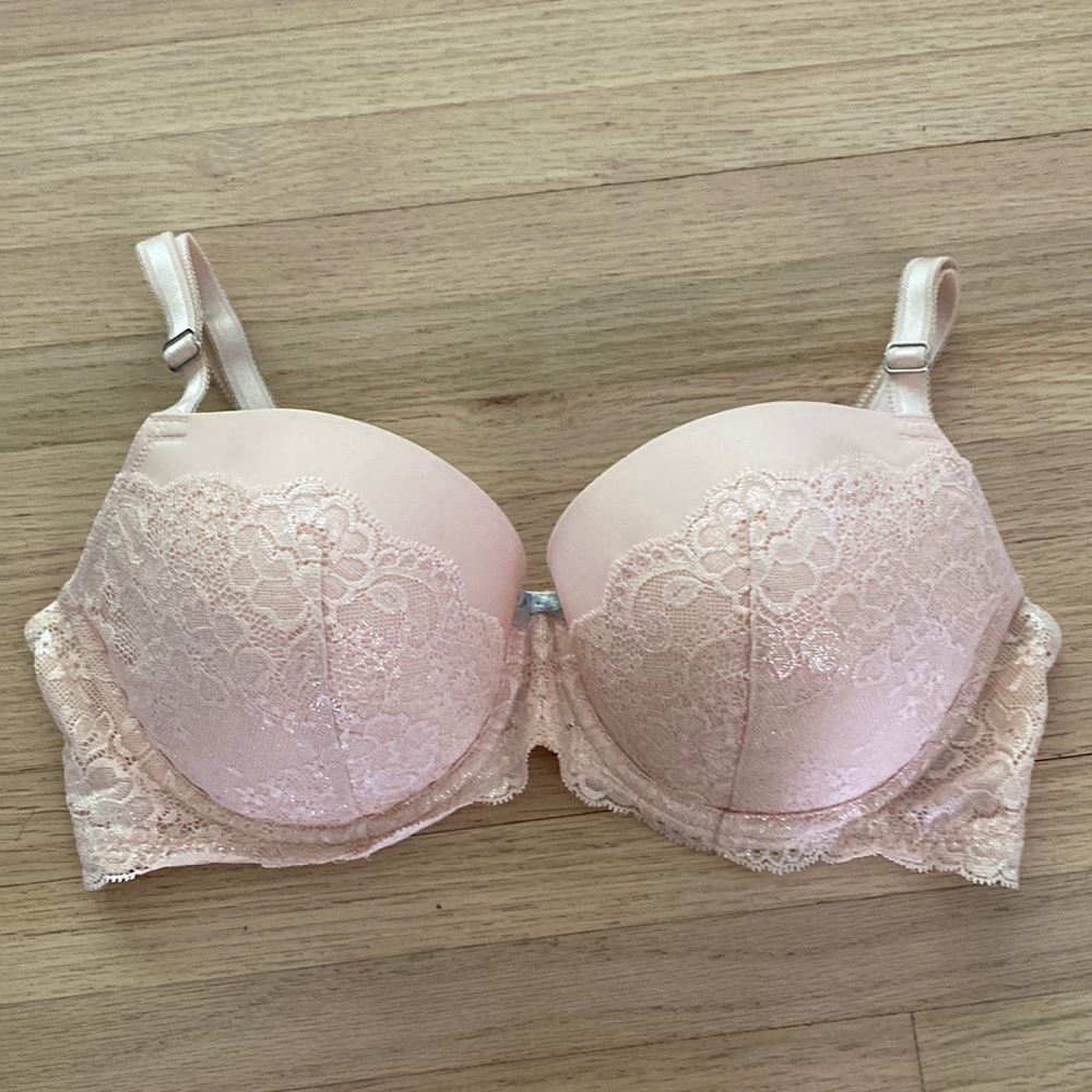 Victoria’s Secret Dusty Rose Push-up Bra